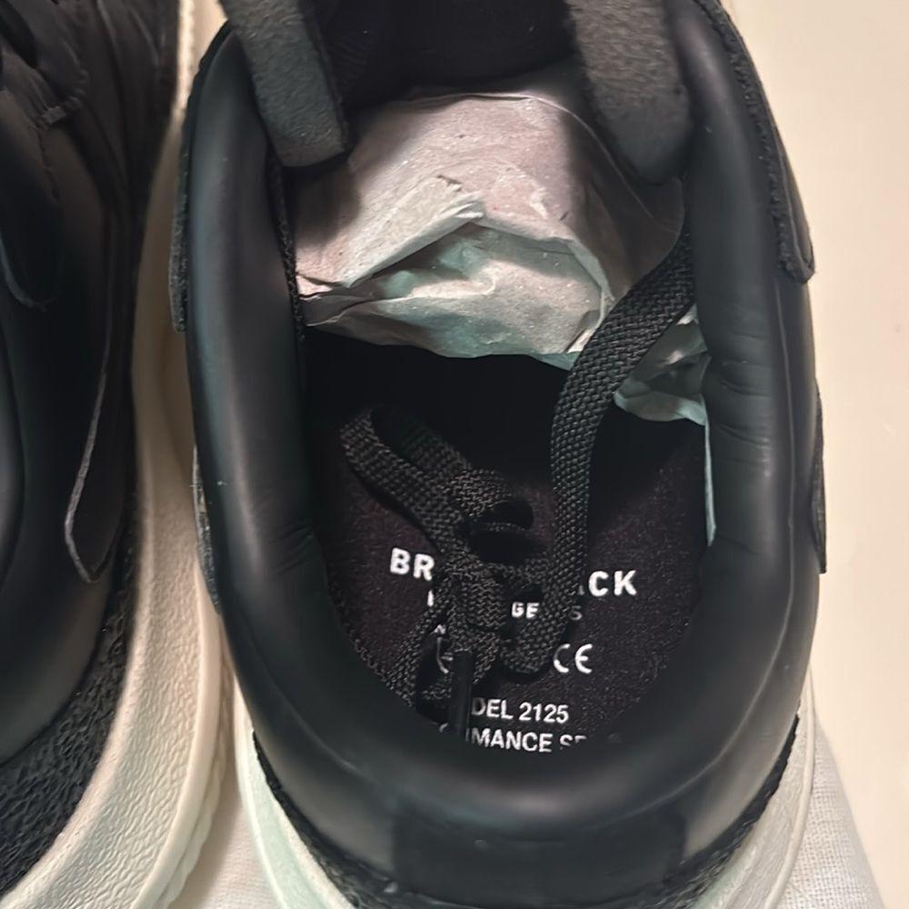 BRANDBLACK BRAND NEW IN BOX - Picture 6 of 8